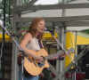 tracy-GreenriverJuly1605.jpg (78021 octets)