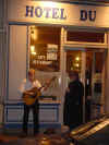 hotel_facade1.jpg (214279 octets)